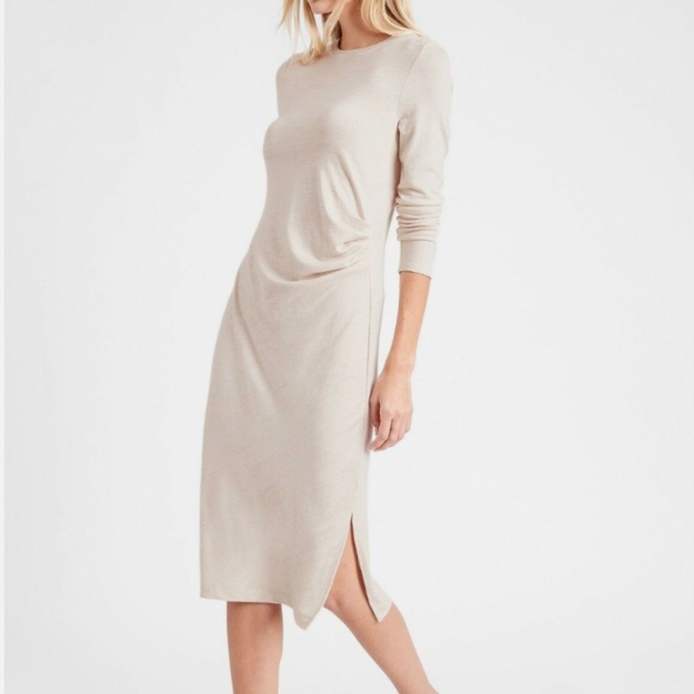 ▫️Banana Republic▫️ Heather Soft Pink/Cream Knit Midi Dress with Side Slit